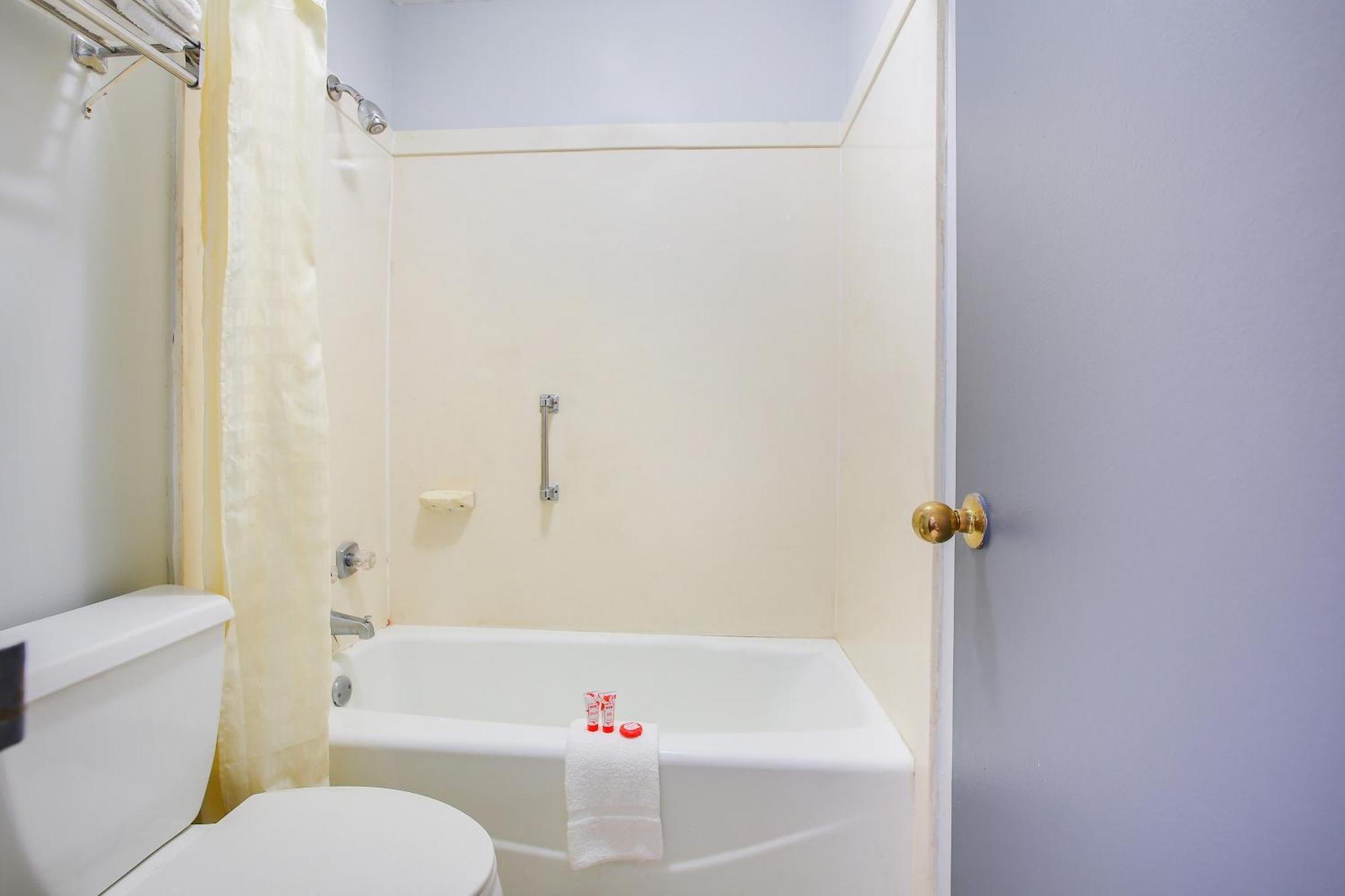 Oyo Hotel Texarkana Trinity Ar Hwy I-30 エクステリア 写真